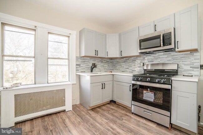 property at 307 Lincoln Ave