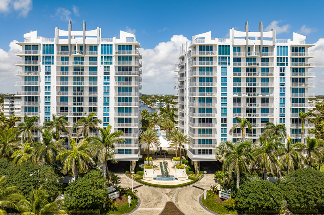 Sapphire Condos in Fort Lauderdale, FL - Building Photo - Building Photo