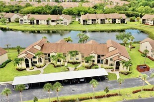 8445 Charter Club Cir in Ft. Myers, FL - Building Photo