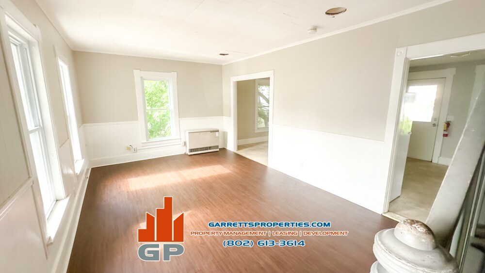 4 Shurtleff Pl, Unit 2 in Barre, VT - Building Photo