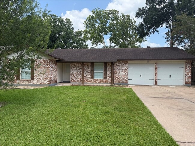 property at 2110 Bentvine Dr