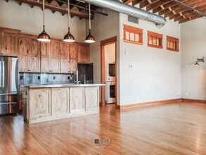 33 W Brundage St in Sheridan, WY - Building Photo - Building Photo