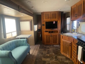 4455 County Rd 127 in Whitesboro, TX - Building Photo - Building Photo