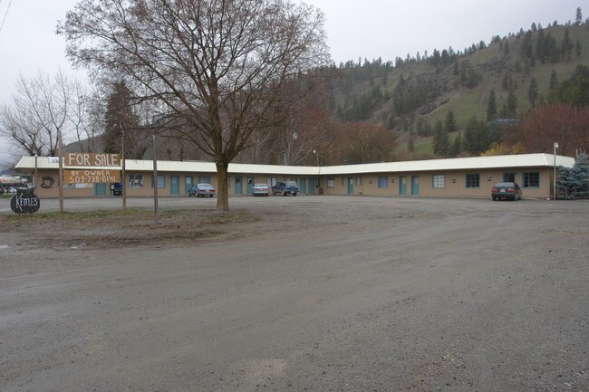 455 E 3rd Ave in Kettle Falls, WA - Building Photo - Building Photo