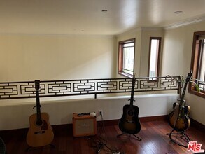 1027 10th St in Santa Monica, CA - Building Photo - Building Photo