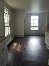 115 Llenroc Ct in Ithaca, NY - Building Photo - Building Photo