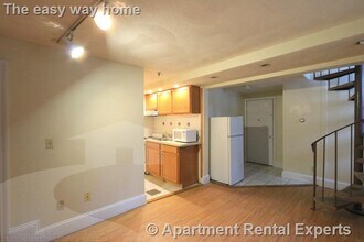 12 Mt Auburn St in Cambridge, MA - Foto de edificio - Building Photo