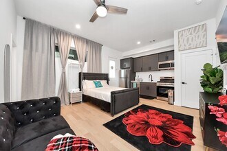 1104 Palmer St in Houston, TX - Building Photo - Building Photo