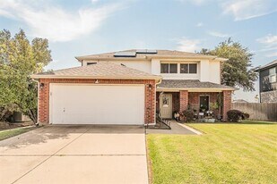 4204 Cave Cove Ct in Fort Worth, TX - Building Photo