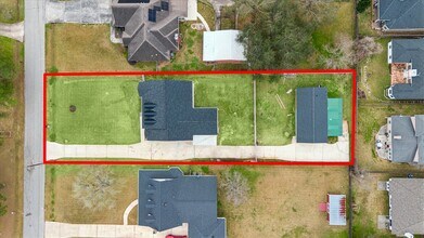 30731 Martens Rd in Tomball, TX - Building Photo - Building Photo