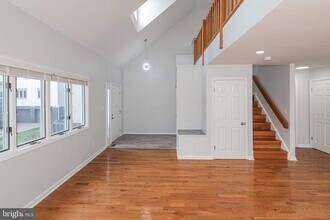 7 Exeter Ct in Princeton, NJ - Building Photo - Building Photo