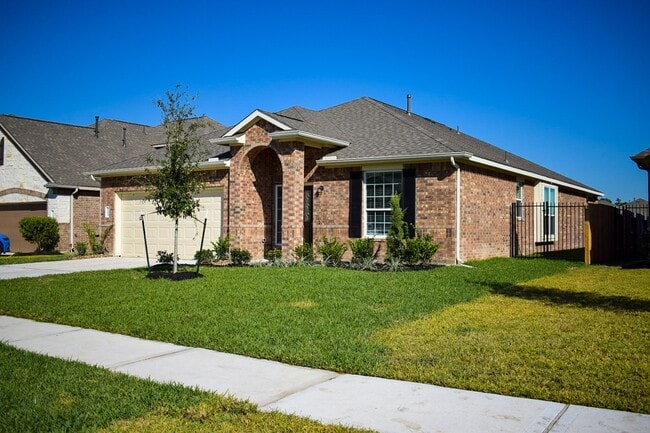29619 Yaupon Shore Dr in Spring, TX - Building Photo - Building Photo