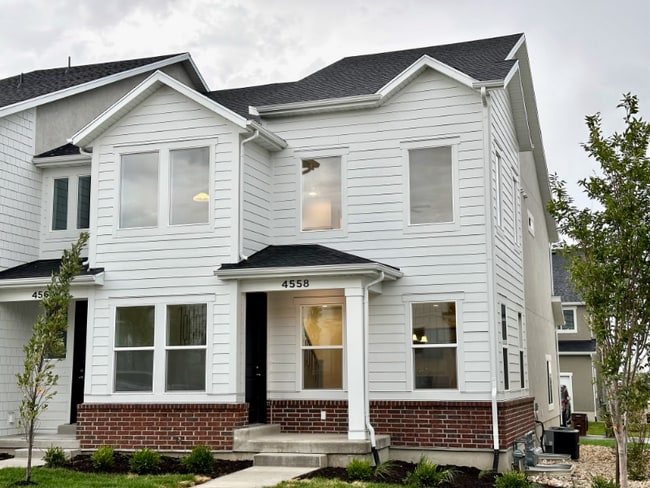 property at 4558 W Watchmen Wy
