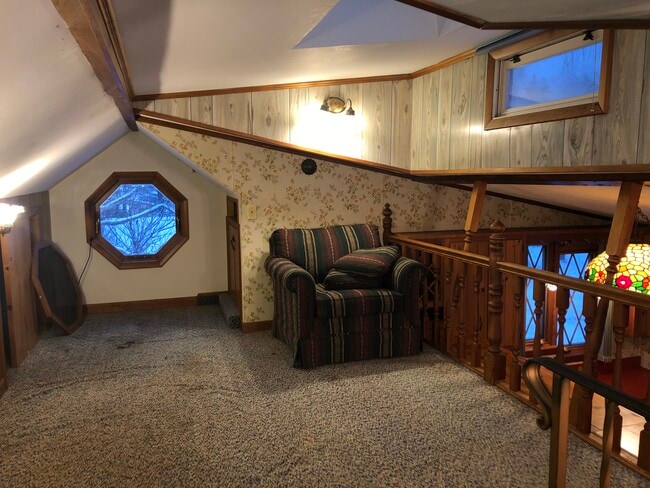 6414 State Route 233, Unit Studio-C in Rome, NY - Foto de edificio - Building Photo