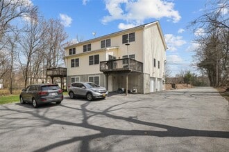2923 Lexington Ave in Cortlandt, NY - Building Photo - Building Photo
