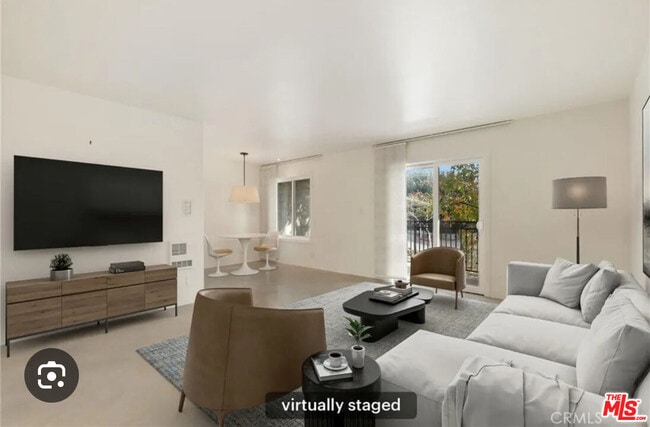 property at 1125 Pico Blvd