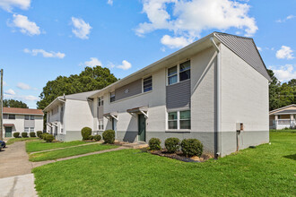 Icemorlee Apartments in Monroe, NC - Building Photo - Building Photo