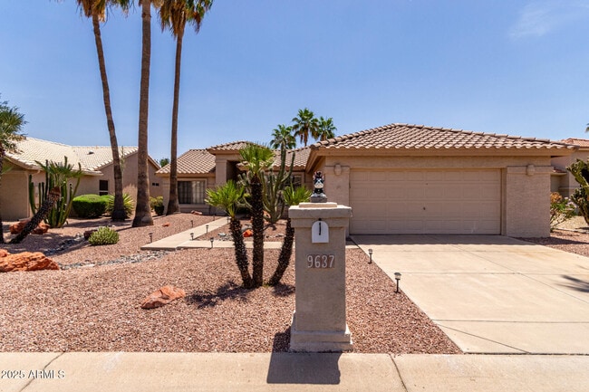 9637 E Sundune Dr in Sun Lakes, AZ - Building Photo - Building Photo