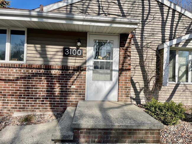 property at 3100 E Canary St