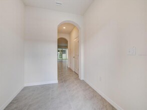 2880 Beluga Bay Dr in Odessa, FL - Building Photo - Building Photo