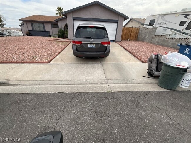 707 Honeybee Ct in Henderson, NV - Building Photo - Building Photo