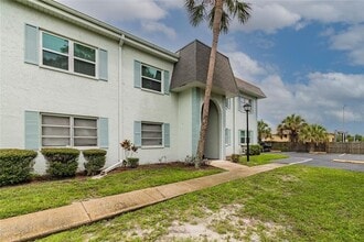 337 S McMullen Booth Rd, Unit Bedroom 2 private in Clearwater, FL - Building Photo - Building Photo