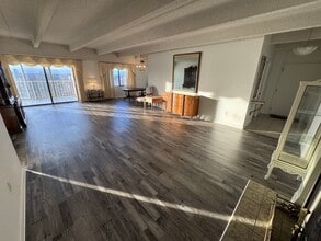 7877 E Mississippi Ave in Denver, CO - Building Photo - Building Photo