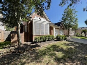 1622 Diamond Brook Dr in Houston, TX - Building Photo - Building Photo