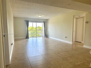 21133 SW 85th Ave in Cutler Bay, FL - Building Photo - Building Photo