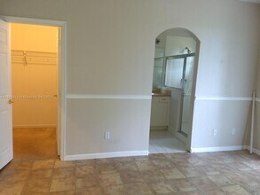 2904 Hidden Hills Rd in West Palm Beach, FL - Building Photo - Building Photo