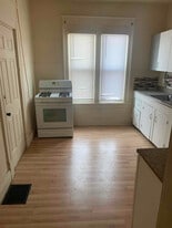 1691 North Dr in Decatur, IL - Building Photo