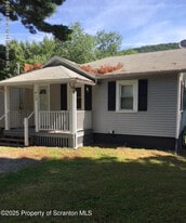 410 Lane Hill Rd in Tunkhannock, PA - Building Photo