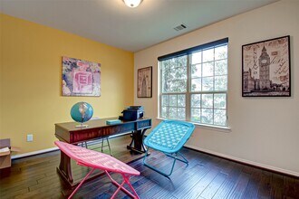 8219 Peppervine Ct in Conroe, TX - Building Photo - Building Photo