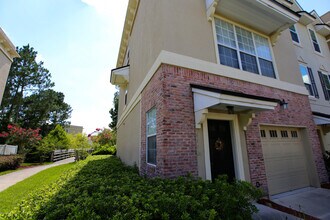 4442 Rock Creek Cir in Jacksonville, FL - Building Photo - Building Photo