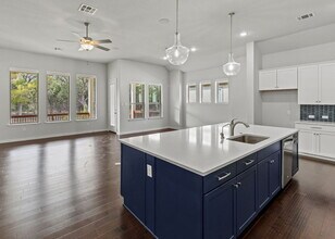 133 Maravillas in Boerne, TX - Building Photo - Building Photo
