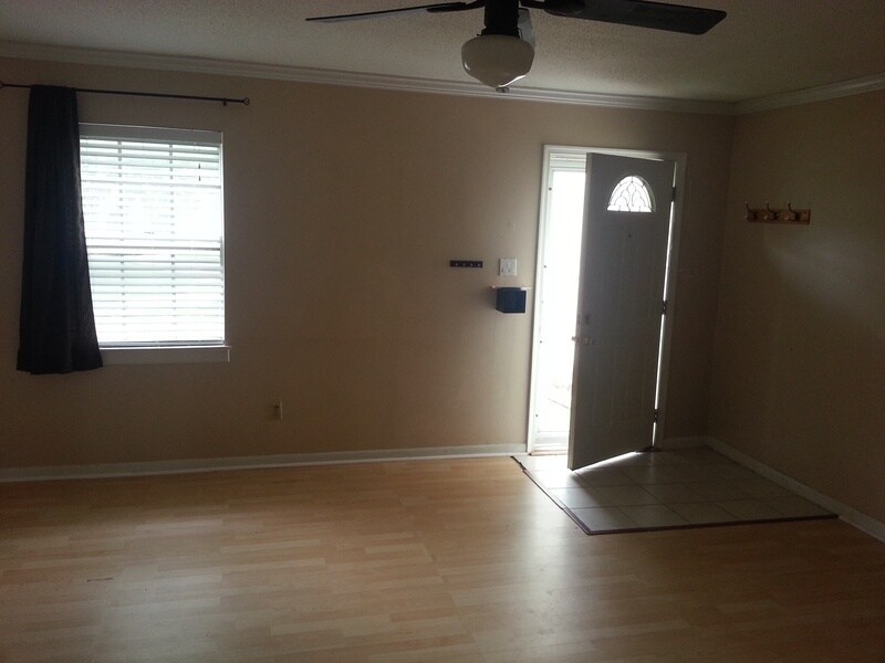 5715 Bramblegate Rd in Greensboro, NC - Building Photo