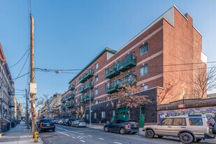 The Boswyck in Brooklyn, NY - Building Photo