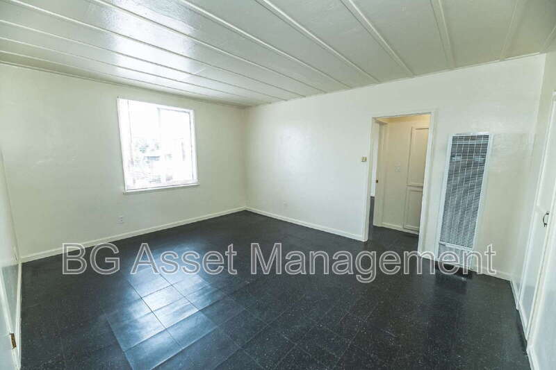 1415 Visalia Ave in Richmond, CA - Building Photo