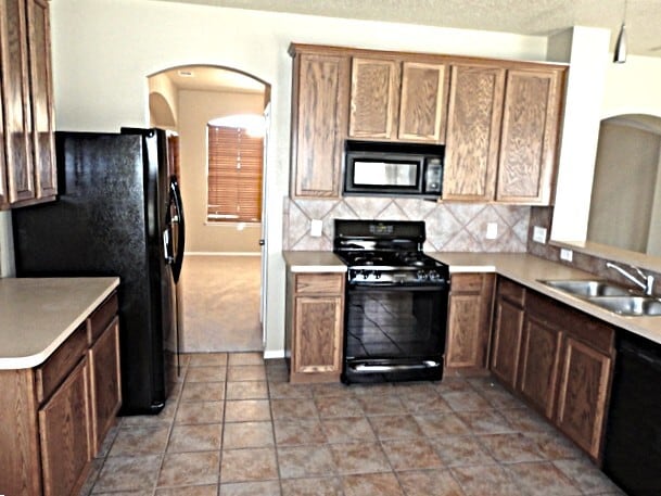 10308 Oak Branch Ln in Fort Worth, TX - Building Photo - Building Photo