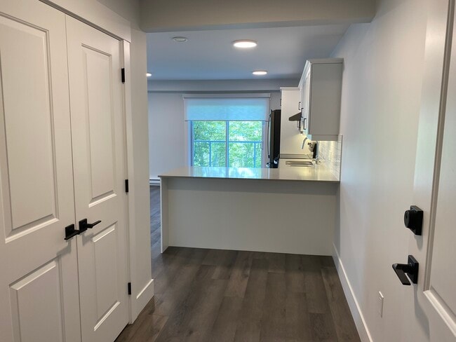 49 Forest Hill Rd in Fredericton, NB - Building Photo - Building Photo