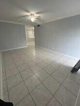 1310 NW 43rd Ave in Lauderhill, FL - Building Photo - Building Photo