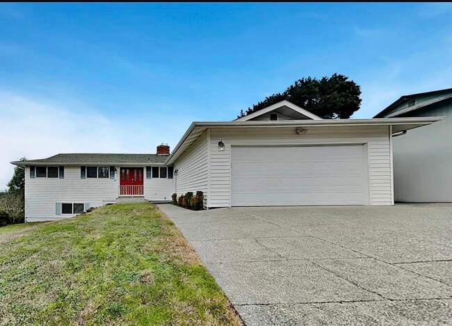 property at 2303 S Occident St