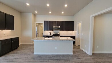 3625 Valencia Ave in Lubbock, TX - Building Photo - Building Photo