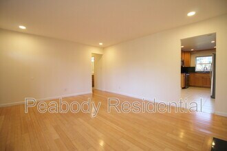 2129 Grayson Pl in Falls Church, VA - Building Photo - Building Photo