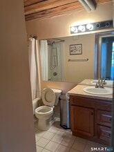 68 Thermos Ave in Norwich, CT - Building Photo - Building Photo