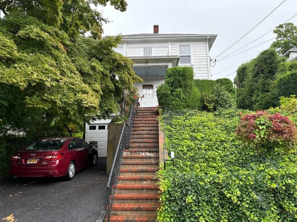 46 Ferris Pl in Ossining, NY - Building Photo