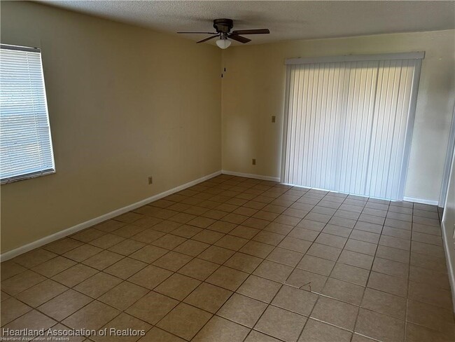 5334 Granada Blvd in Sebring, FL - Building Photo - Building Photo