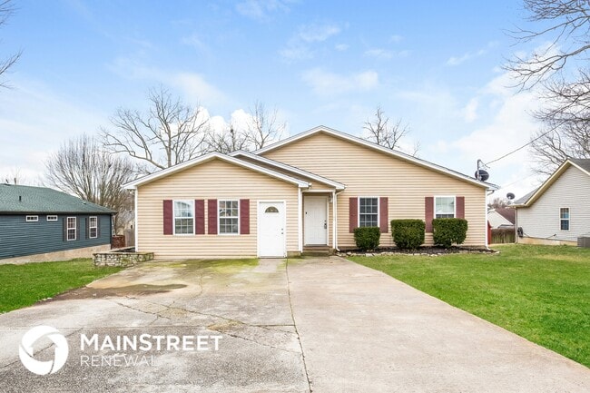 property at 403 Lake Forest Dr