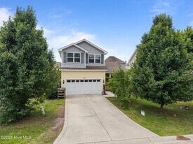 123 Lightwater Dr in Aberdeen, NC - Building Photo