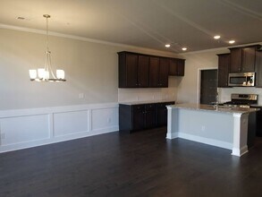 106 Hibiscus Ct in Woodstock, GA - Foto de edificio - Building Photo